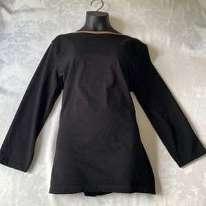 Chaps basic black 3/4 length sleeve boat neck with tan piping tee Sz L